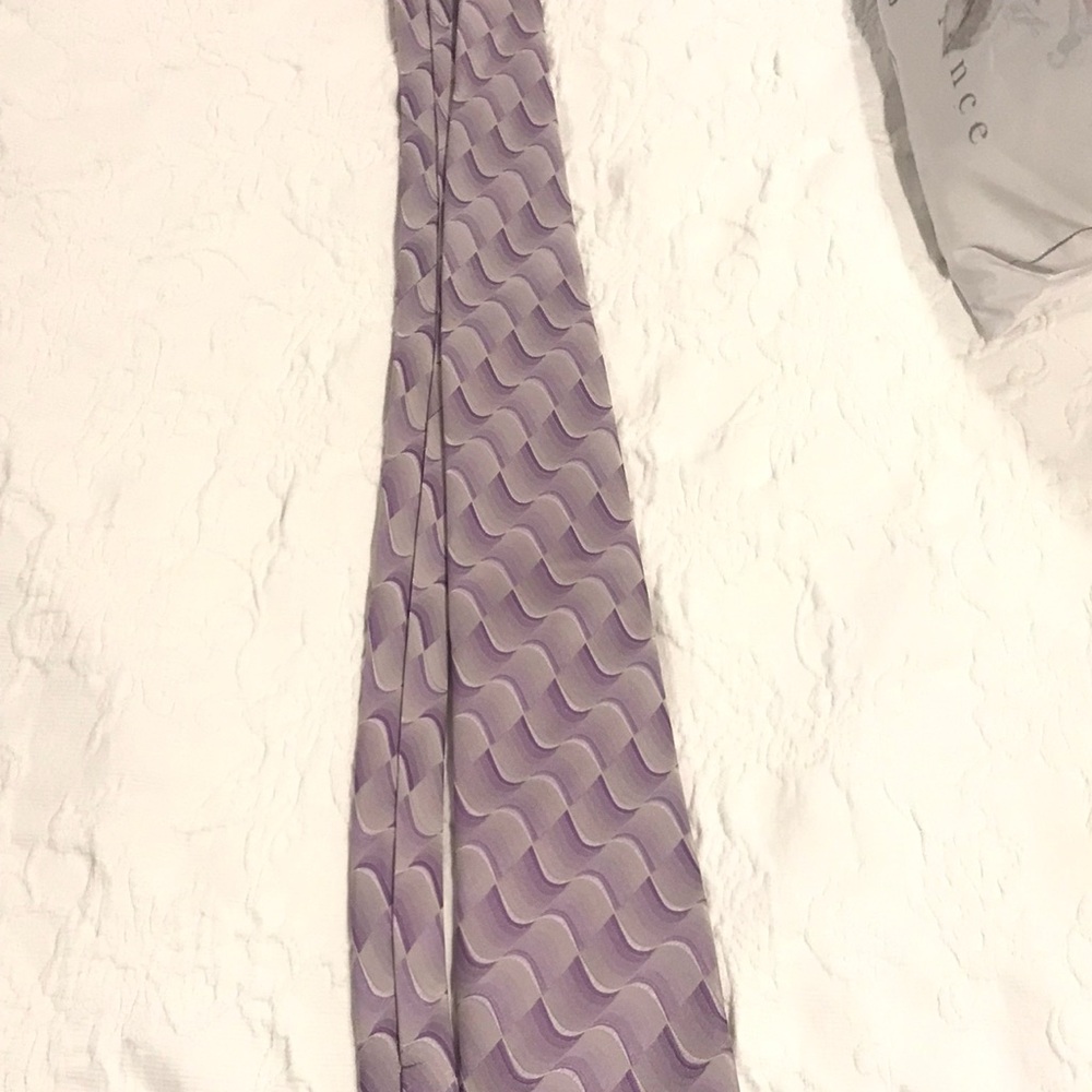 Sophisticated Purple and Cream Wavy Stripe Tie